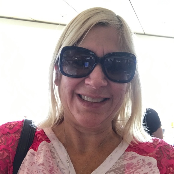 Meet your Posh Ambassador Selma - Picture 8 of 8